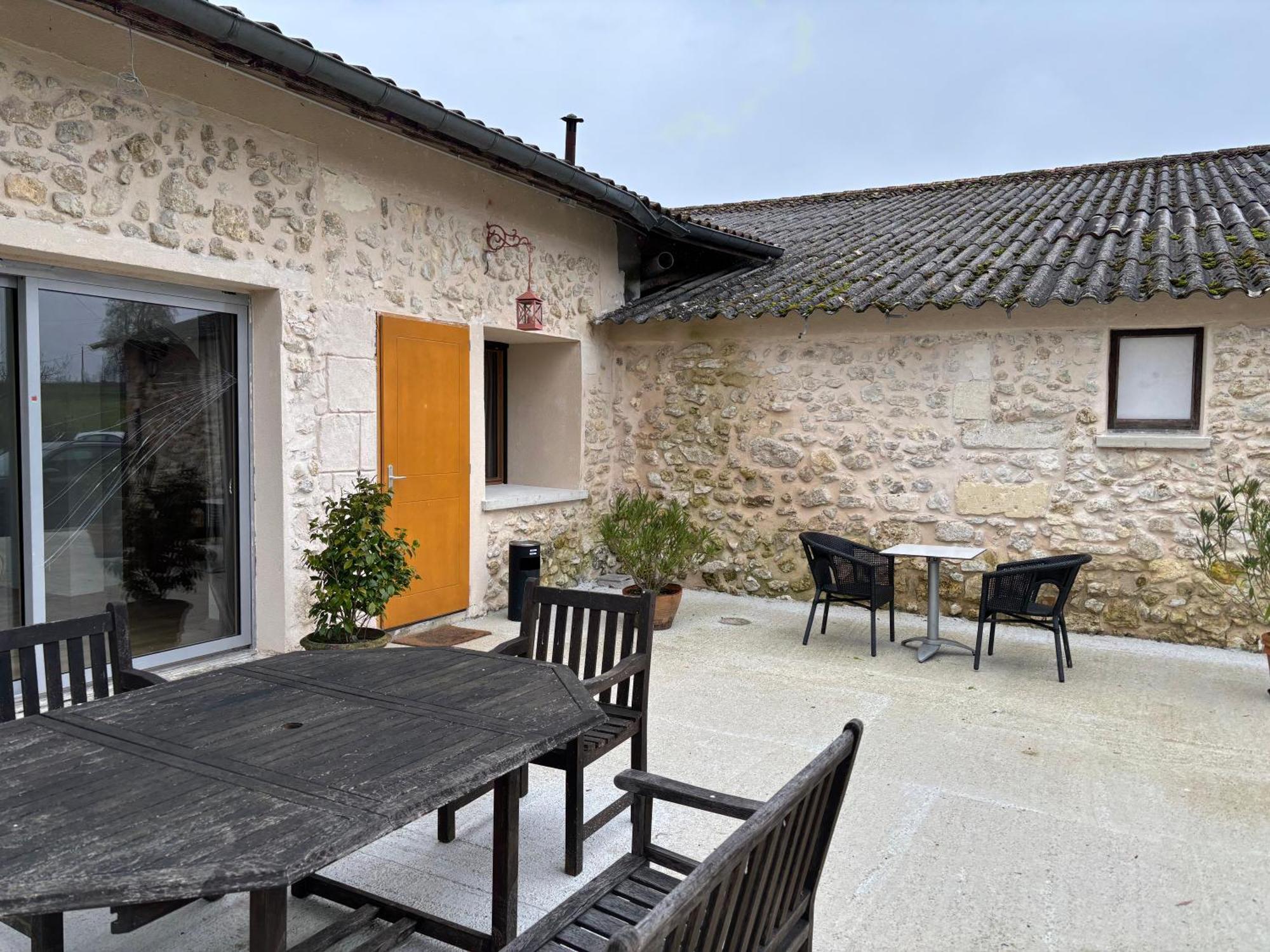 Chateau Chatillon Saint-Sulpice-et-Cameyrac 外观 照片